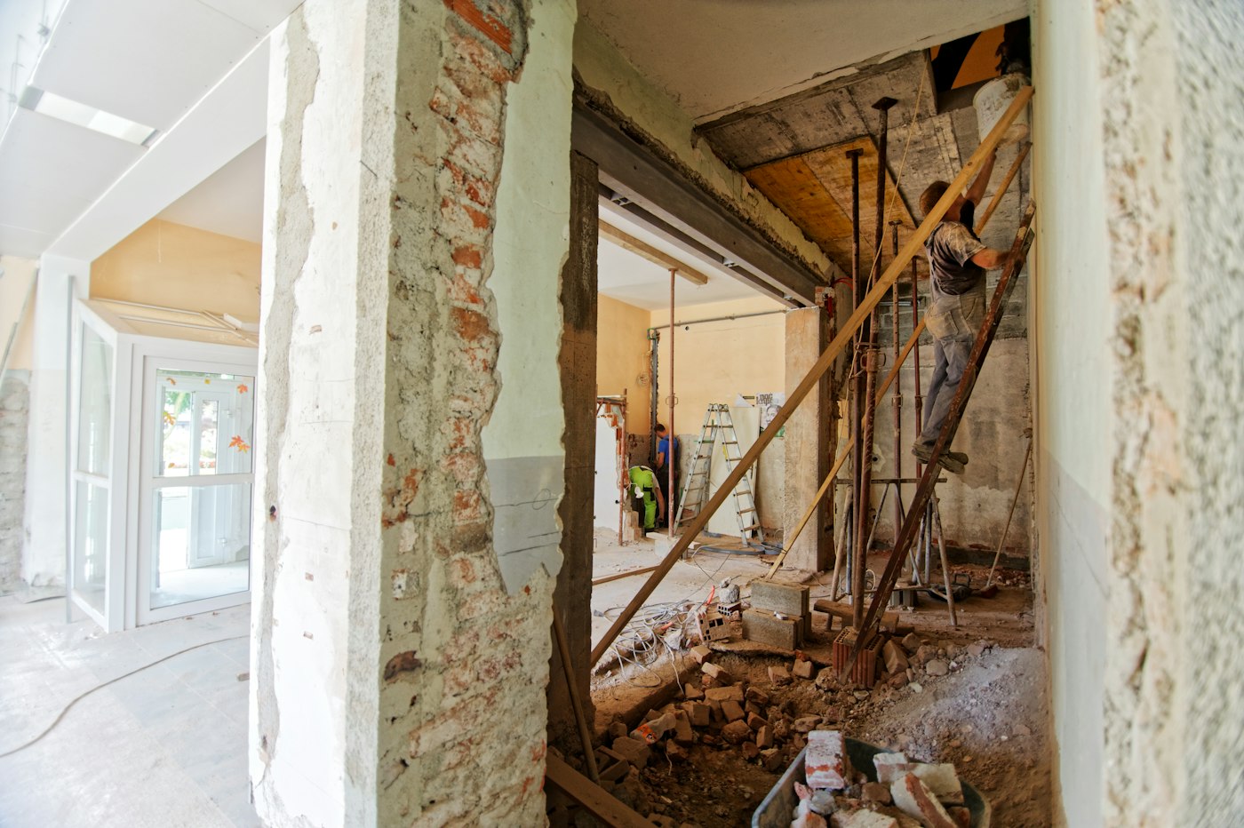 Pre- and Post-Construction Cleaning